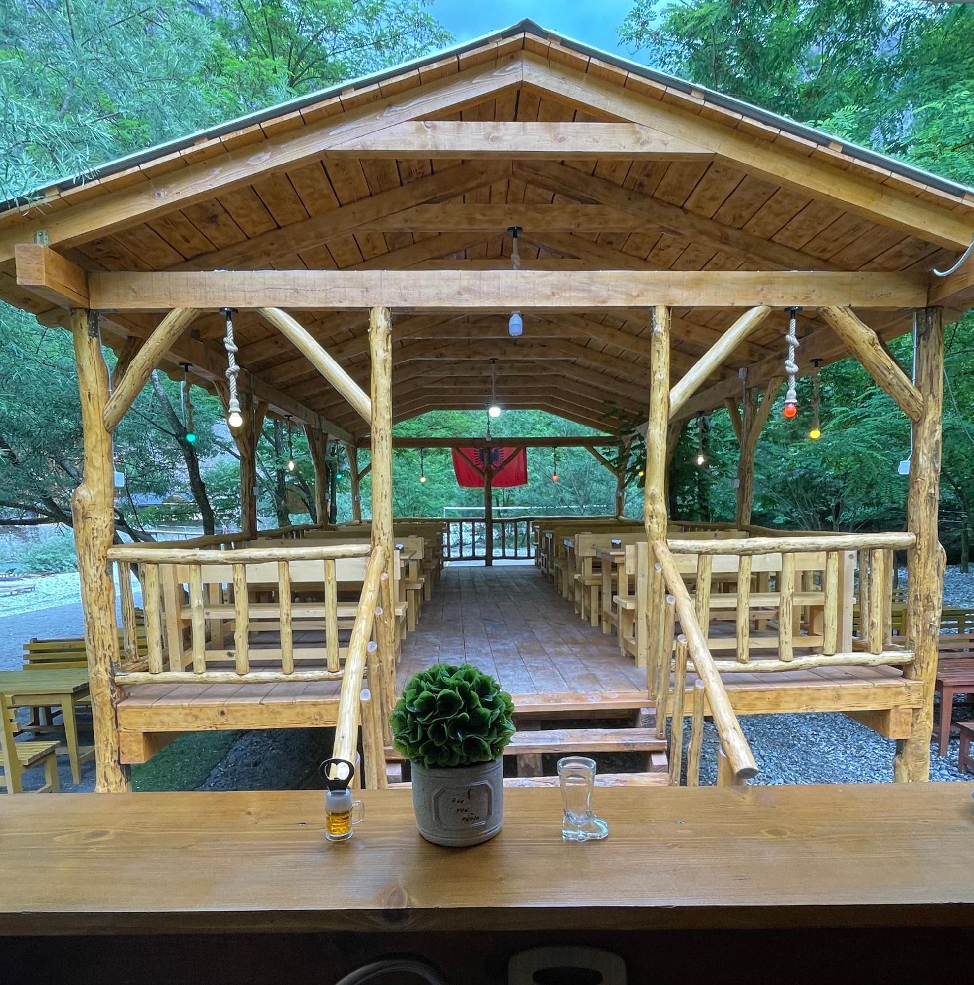 Guri I Lekes Guesthouse Moll' e Shoshit Luaran gambar
