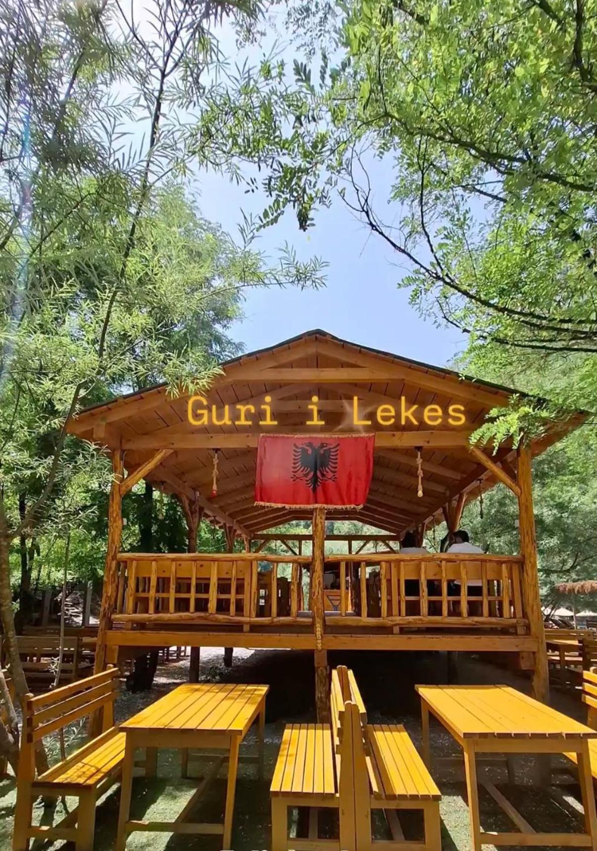 Guri I Lekes Guesthouse Moll' e Shoshit Luaran gambar