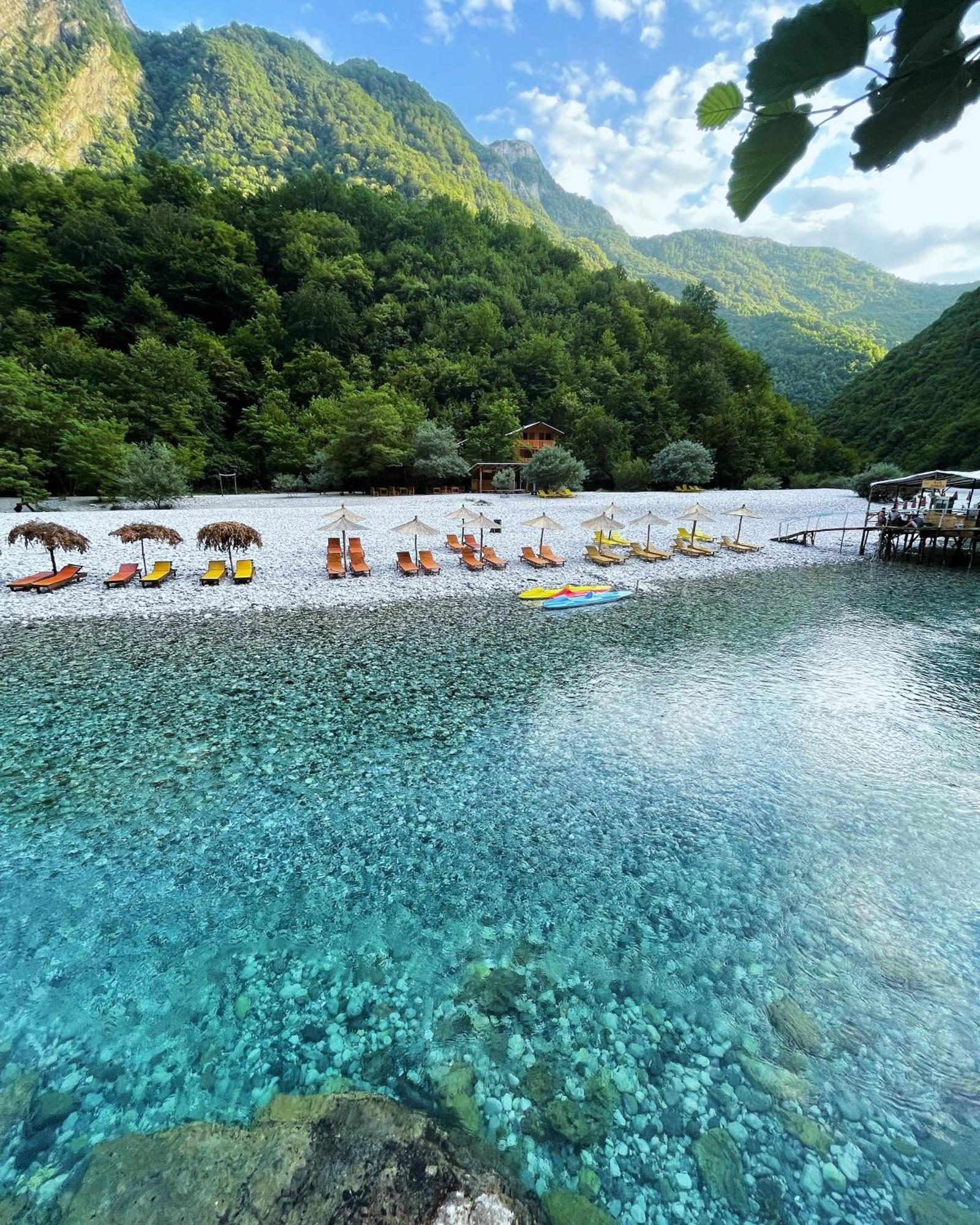 Guri I Lekes Guesthouse Moll' e Shoshit Luaran gambar